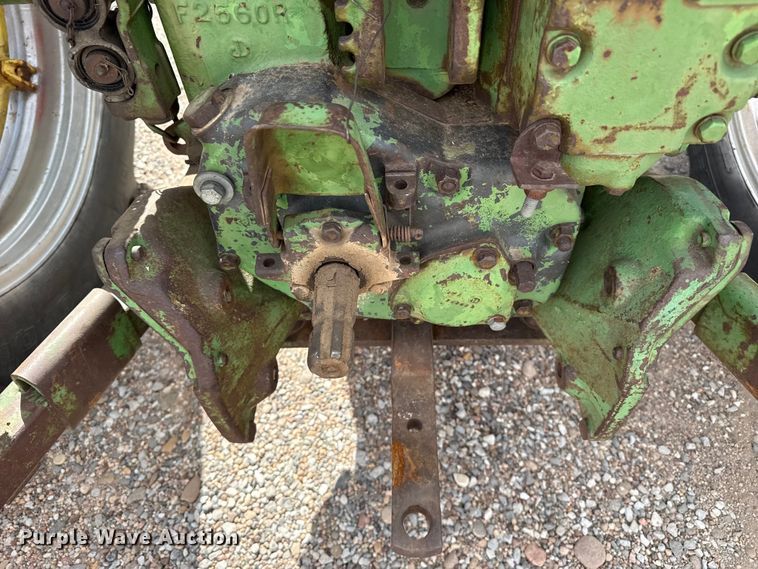 image for item DZ5123 1957 John Deere 720 tractor