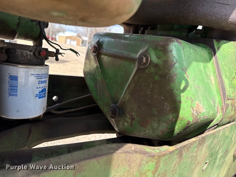 image for item DZ5123 1957 John Deere 720 tractor