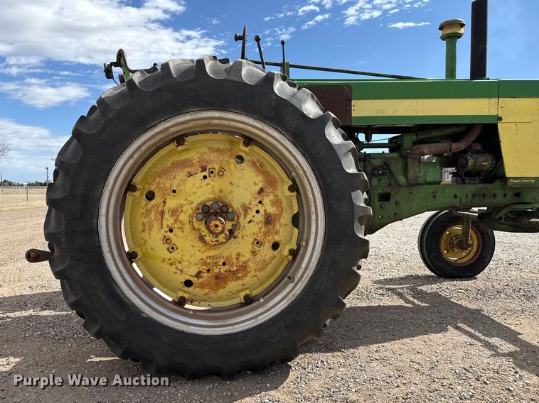 image for item DZ5123 1957 John Deere 720 tractor