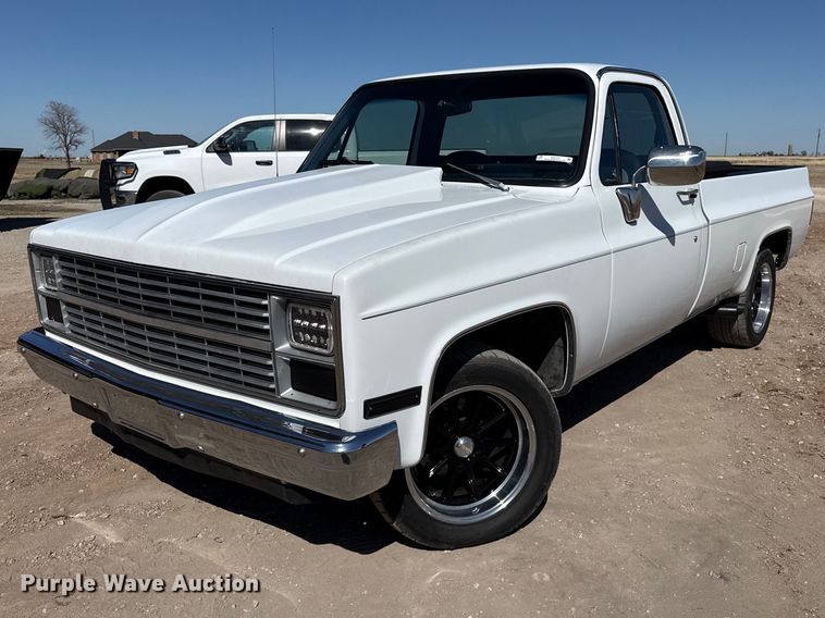 image for item DZ5127 1983 Chevrolet C10 pickup truck