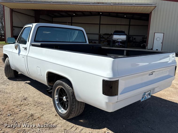 image for item DZ5127 1983 Chevrolet C10 pickup truck