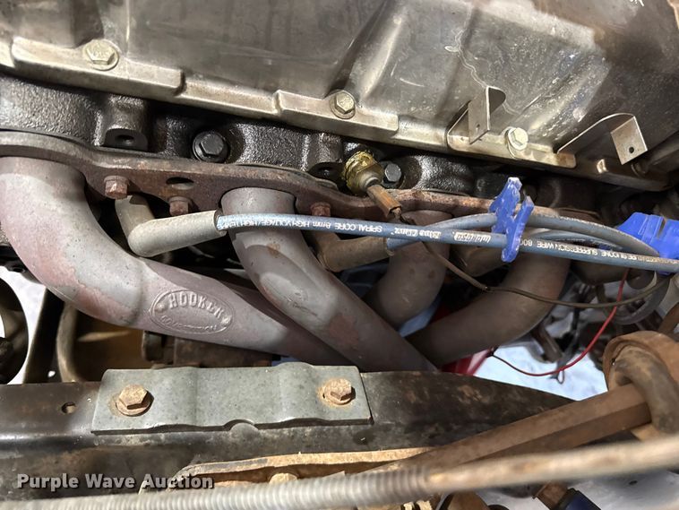 image for item DZ5127 1983 Chevrolet C10 pickup truck