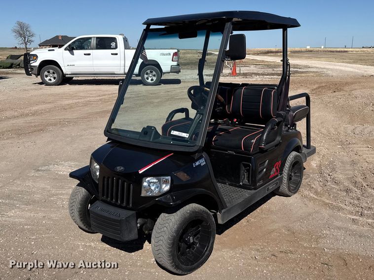 image for item DZ5128 2010 Tomberlin E-Merge 500 golf cart