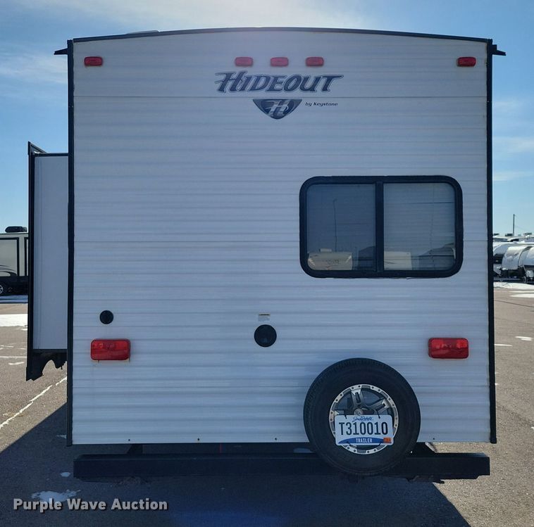 image for item EA2810 2016 Keystone Hideout camper