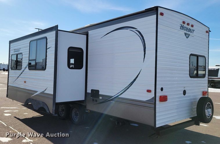 image for item EA2810 2016 Keystone Hideout camper