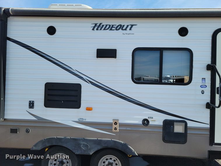 image for item EA2810 2016 Keystone Hideout camper