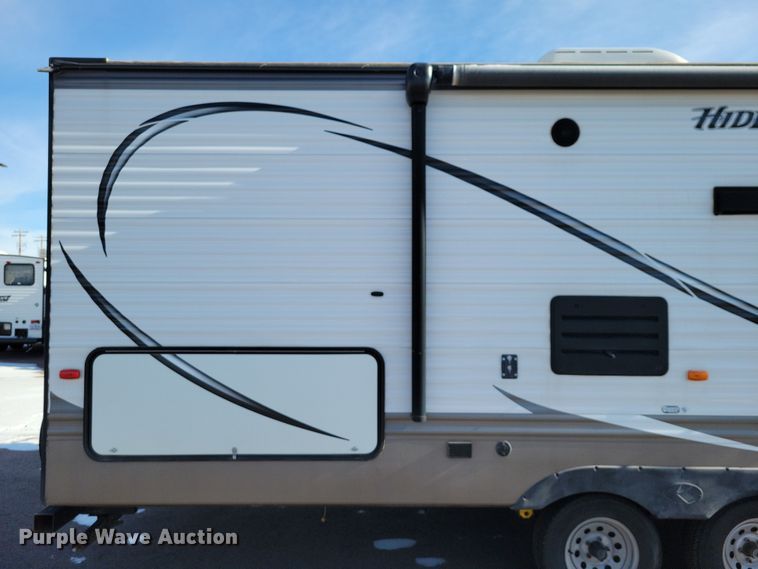 image for item EA2810 2016 Keystone Hideout camper