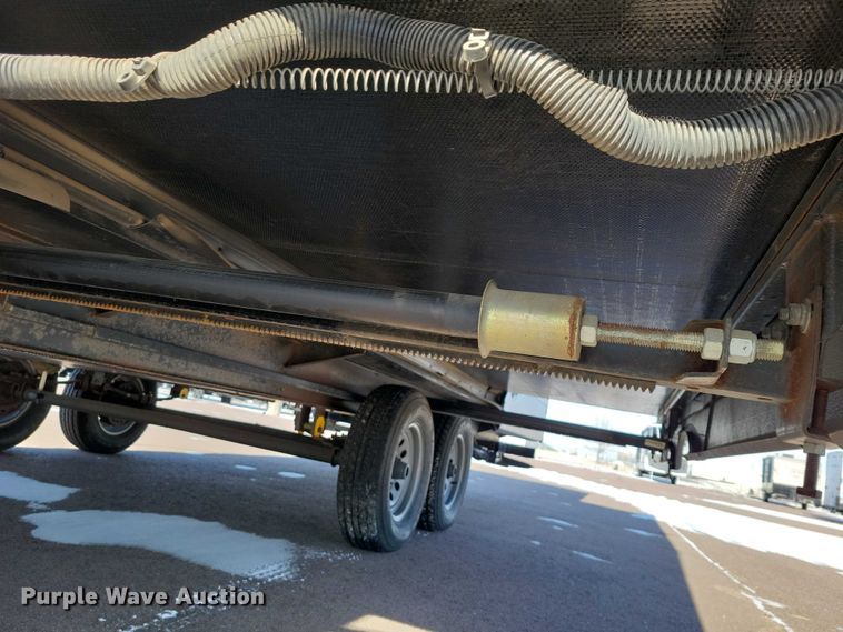 image for item EA2810 2016 Keystone Hideout camper