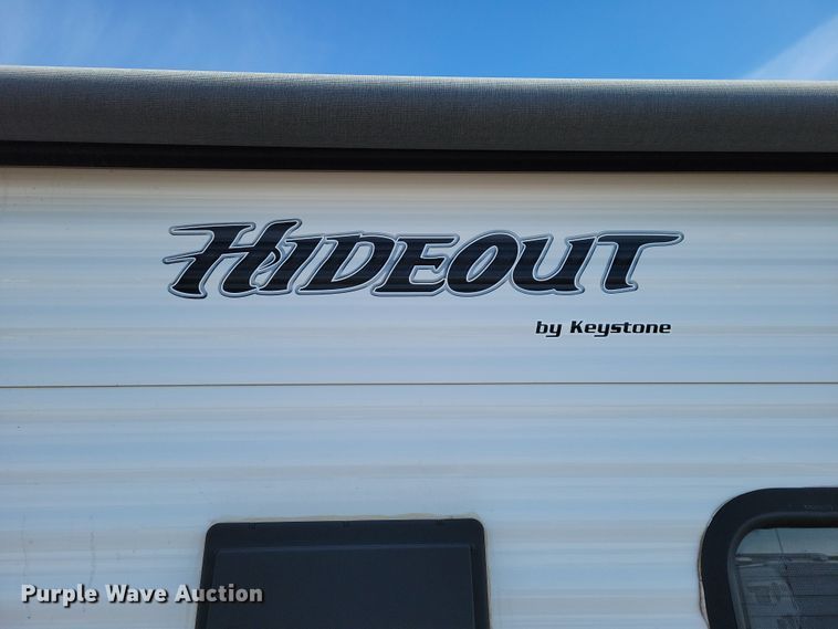 image for item EA2810 2016 Keystone Hideout camper