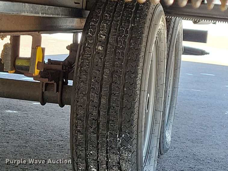 image for item EA2810 2016 Keystone Hideout camper