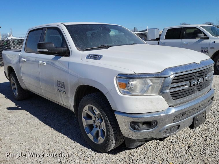 image for item EA2873 2020 RAM 1500 Crew Cab pickup truck