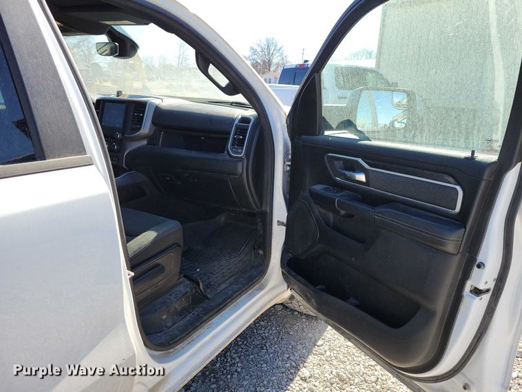 image for item EA2873 2020 RAM 1500 Crew Cab pickup truck