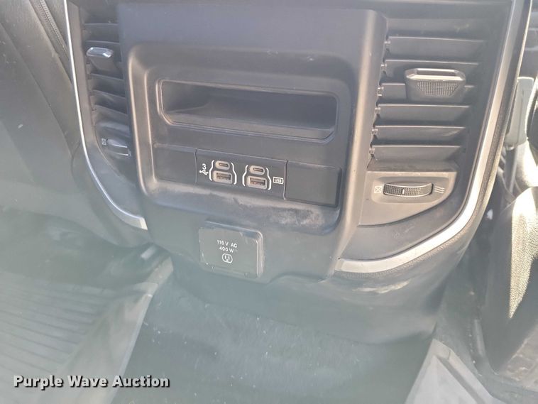 image for item EA2873 2020 RAM 1500 Crew Cab pickup truck