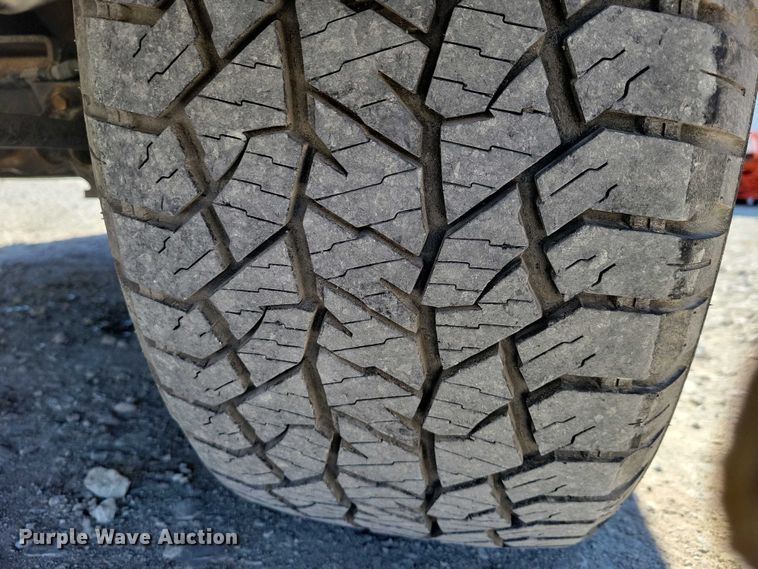 image for item EA2873 2020 RAM 1500 Crew Cab pickup truck