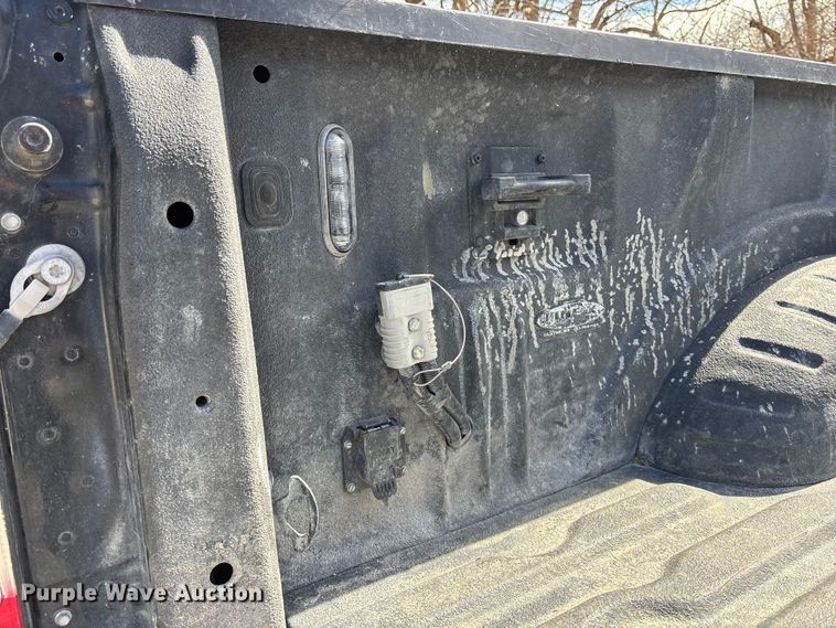 image for item EA4463 2019 Ford F450 Super Duty King Ranch Crew Cab truck