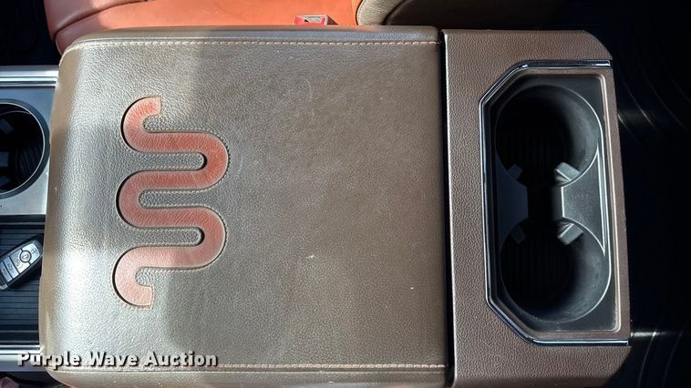 image for item EA4463 2019 Ford F450 Super Duty King Ranch Crew Cab truck