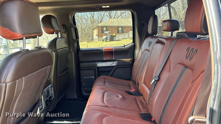 image for item EA4463 2019 Ford F450 Super Duty King Ranch Crew Cab truck