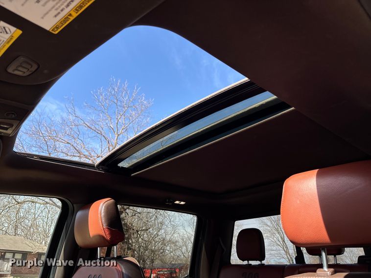 image for item EA4463 2019 Ford F450 Super Duty King Ranch Crew Cab truck