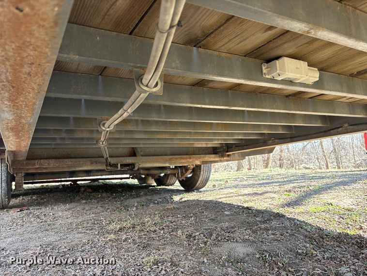 image for item EA4464 2019 Diamond C Tilt bed tilt deck equipment trailer