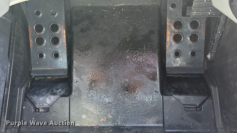 image for item EA4465 2022 Bobcat T770 tracked skid steer loader