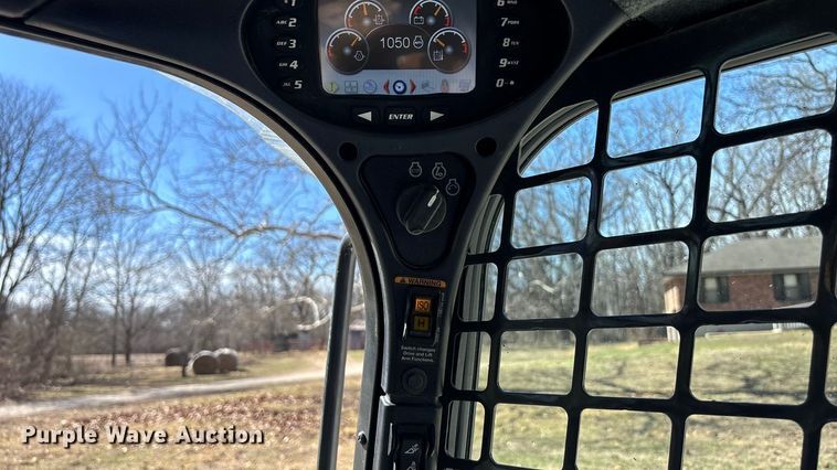 image for item EA4465 2022 Bobcat T770 tracked skid steer loader