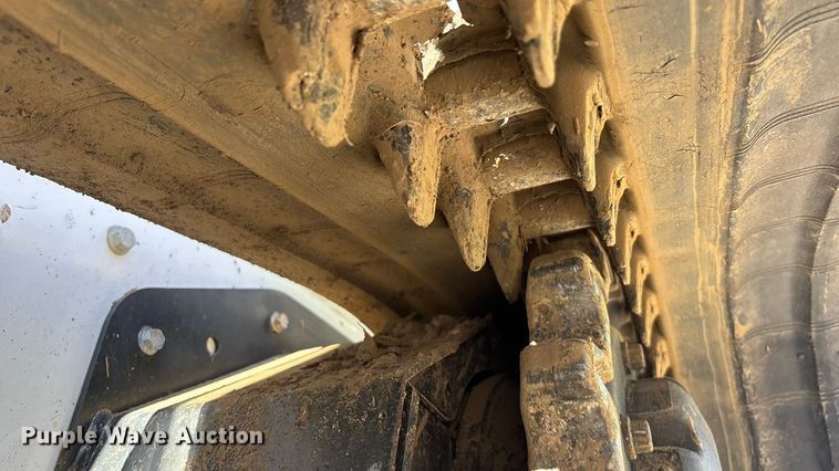 image for item EA4465 2022 Bobcat T770 tracked skid steer loader