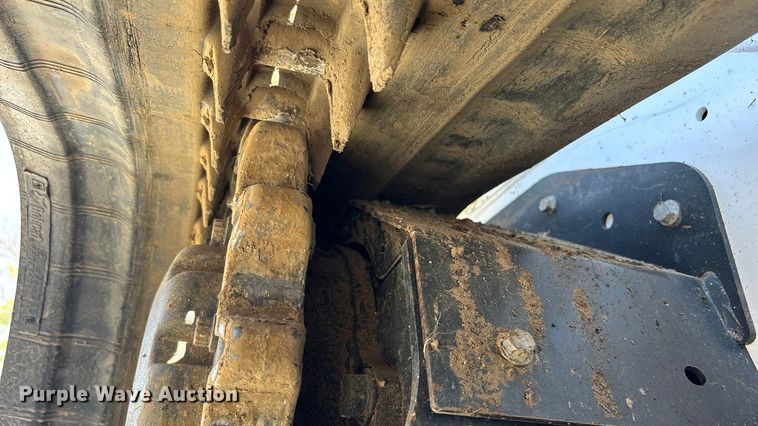 image for item EA4465 2022 Bobcat T770 tracked skid steer loader