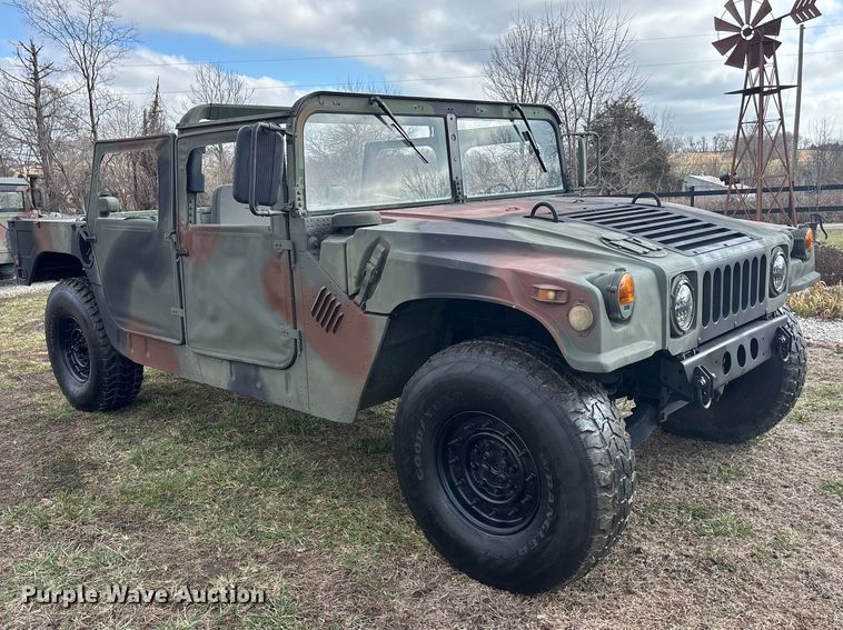 image for item EA4510 1989 AM General M988  SUV