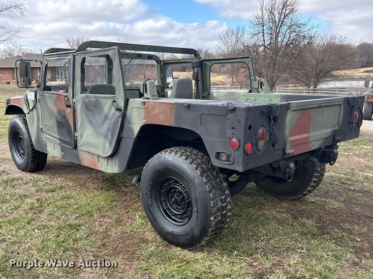 image for item EA4510 1989 AM General M988  SUV