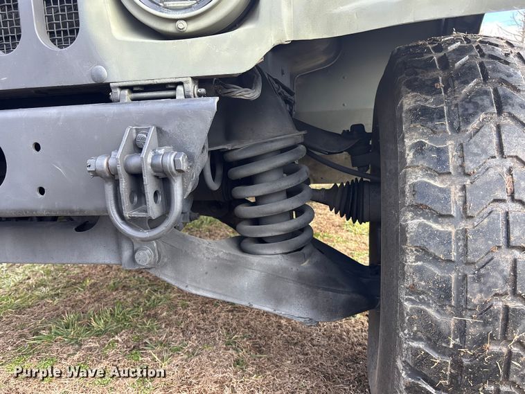 image for item EA4510 1989 AM General M988  SUV