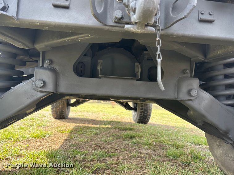 image for item EA4510 1989 AM General M988  SUV