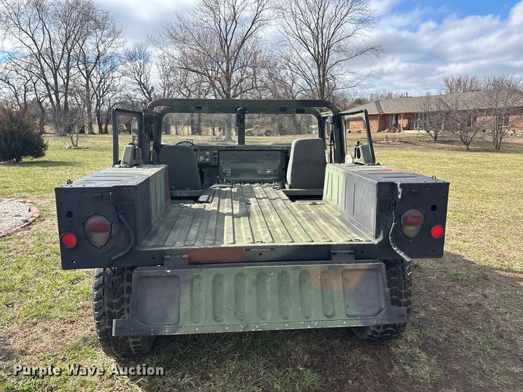 image for item EA4510 1989 AM General M988  SUV