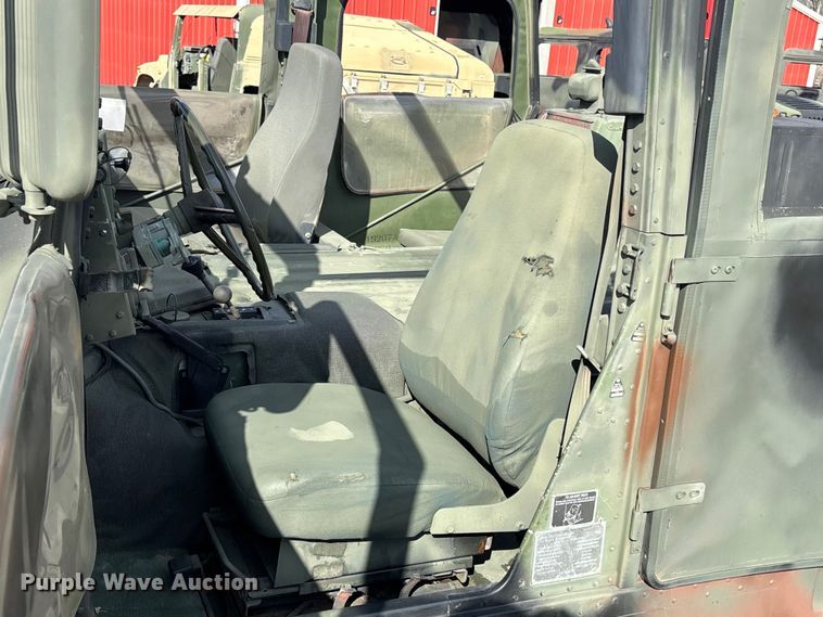 image for item EA4510 1989 AM General M988  SUV