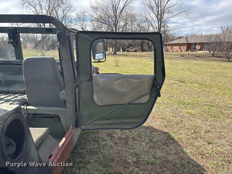 image for item EA4510 1989 AM General M988  SUV