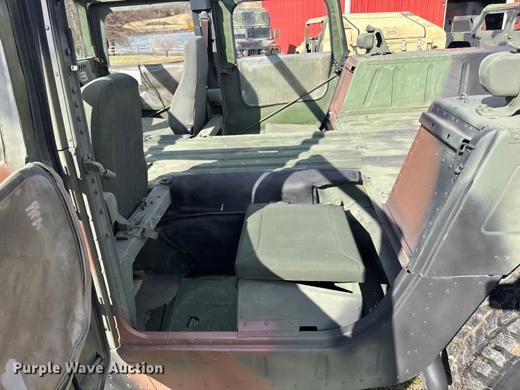 image for item EA4510 1989 AM General M988  SUV