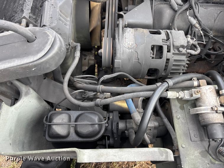 image for item EA4510 1989 AM General M988  SUV