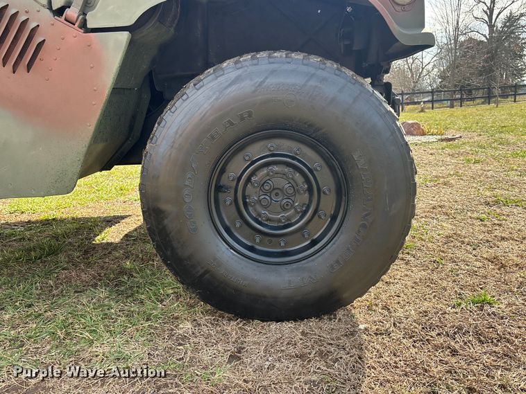 image for item EA4510 1989 AM General M988  SUV