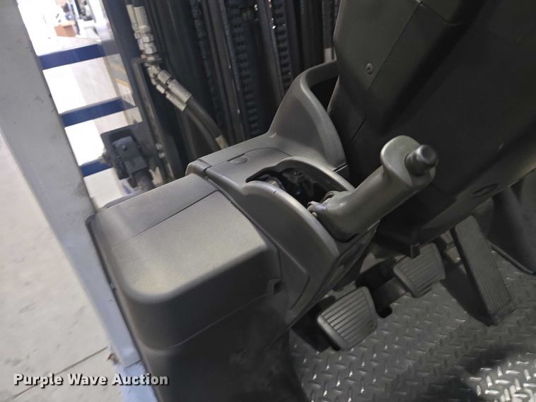 image for item EA5461 2017 UniCarriers PF50 forklift