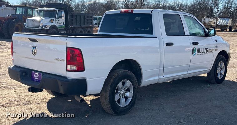 image for item EA7924 2014 RAM 1500 Crew Cab pickup truck