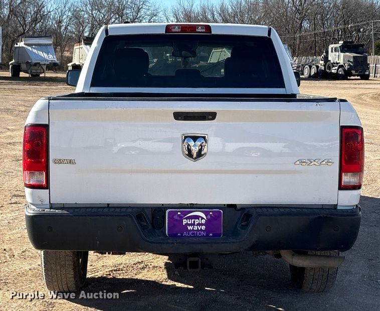 image for item EA7924 2014 RAM 1500 Crew Cab pickup truck