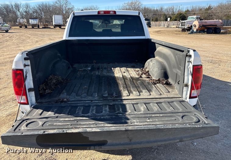 image for item EA7924 2014 RAM 1500 Crew Cab pickup truck