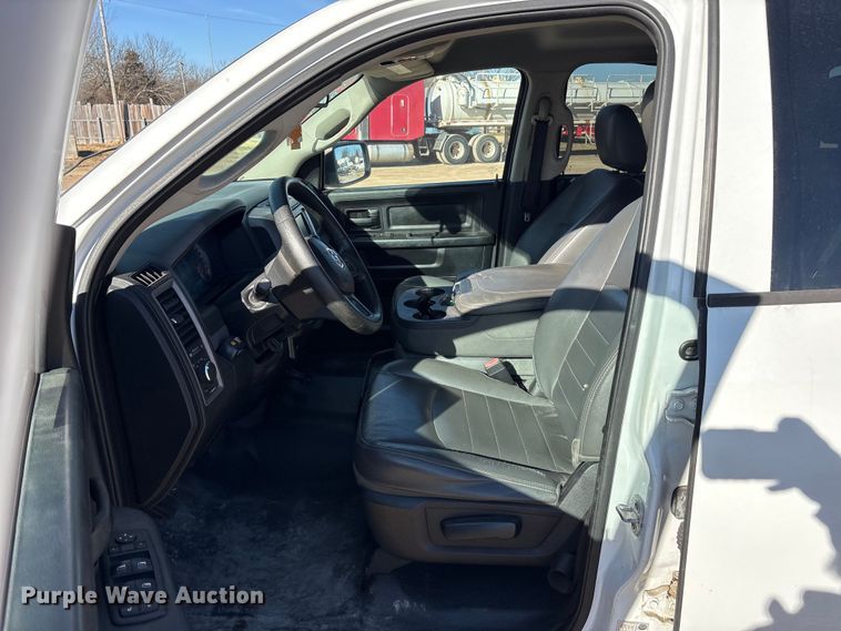 image for item EA7924 2014 RAM 1500 Crew Cab pickup truck