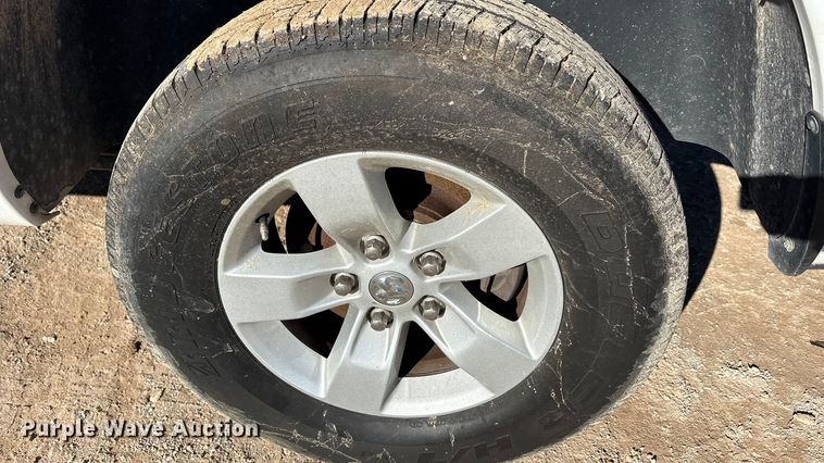 image for item EA7924 2014 RAM 1500 Crew Cab pickup truck