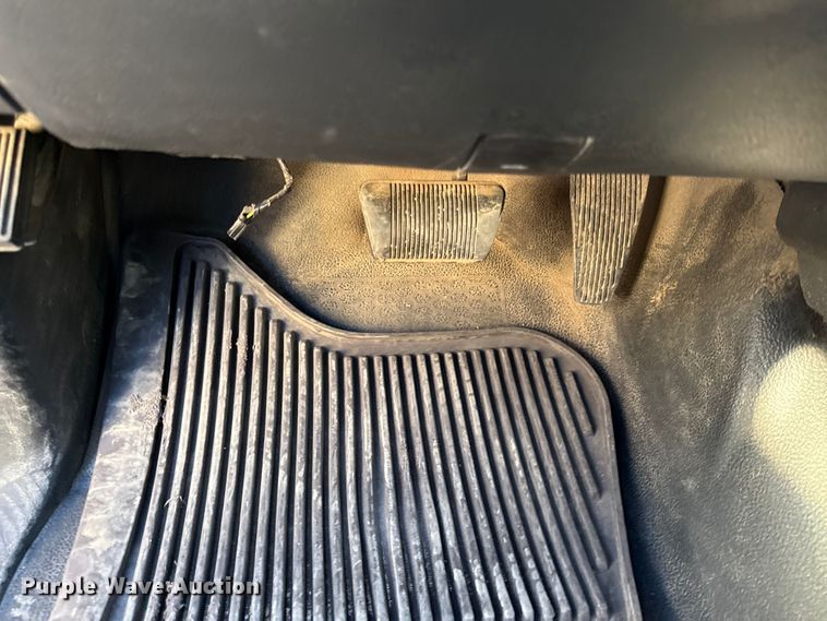 image for item EC4567 2016 Dodge Ram 2500 Crew Cab pickup truck