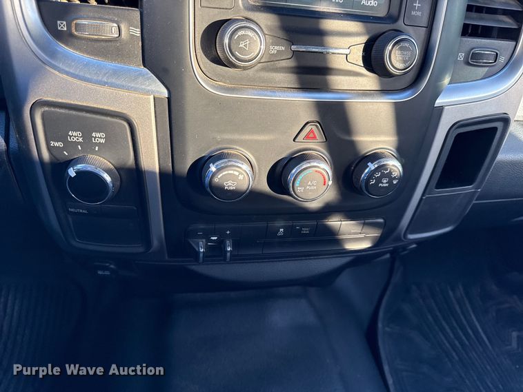 image for item EC4567 2016 Dodge Ram 2500 Crew Cab pickup truck