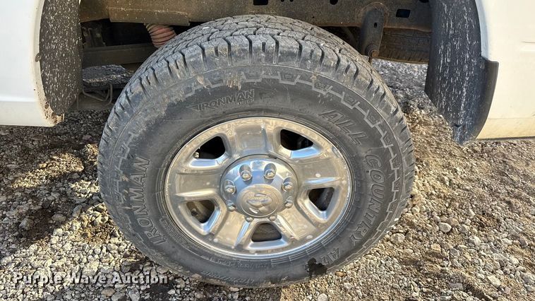 image for item EC4567 2016 Dodge Ram 2500 Crew Cab pickup truck