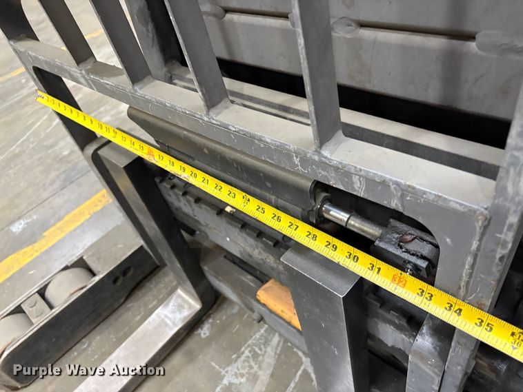 image for item EC8260 2016 Crown RM6025-45 reach truck