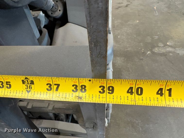 image for item EC8261 2015 Crown RC5545-40 forklift