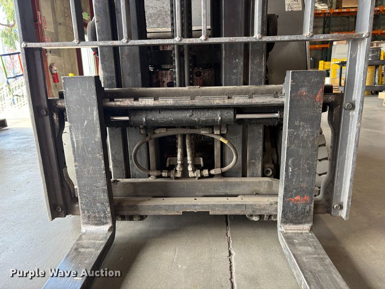 image for item EC8262 2015 Crown RC5545-40 forklift