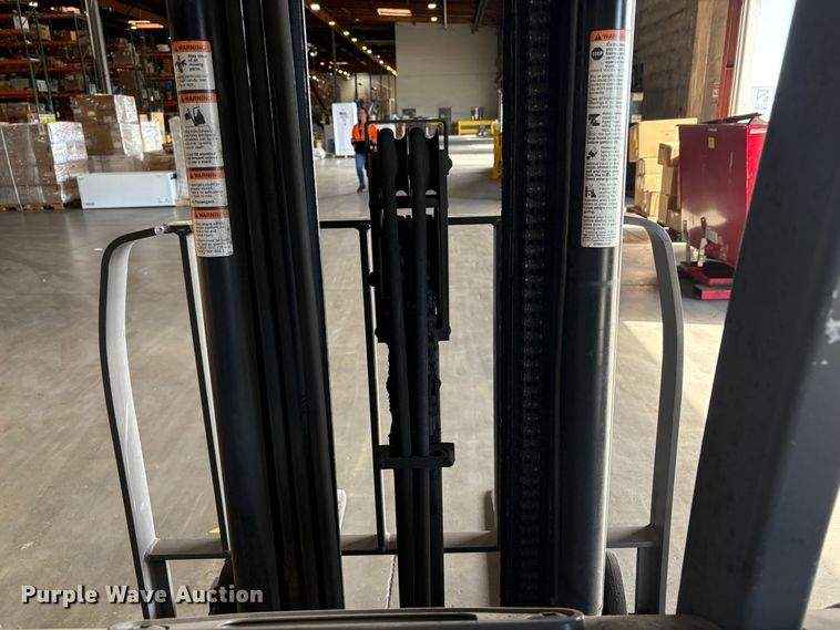 image for item EC8262 2015 Crown RC5545-40 forklift